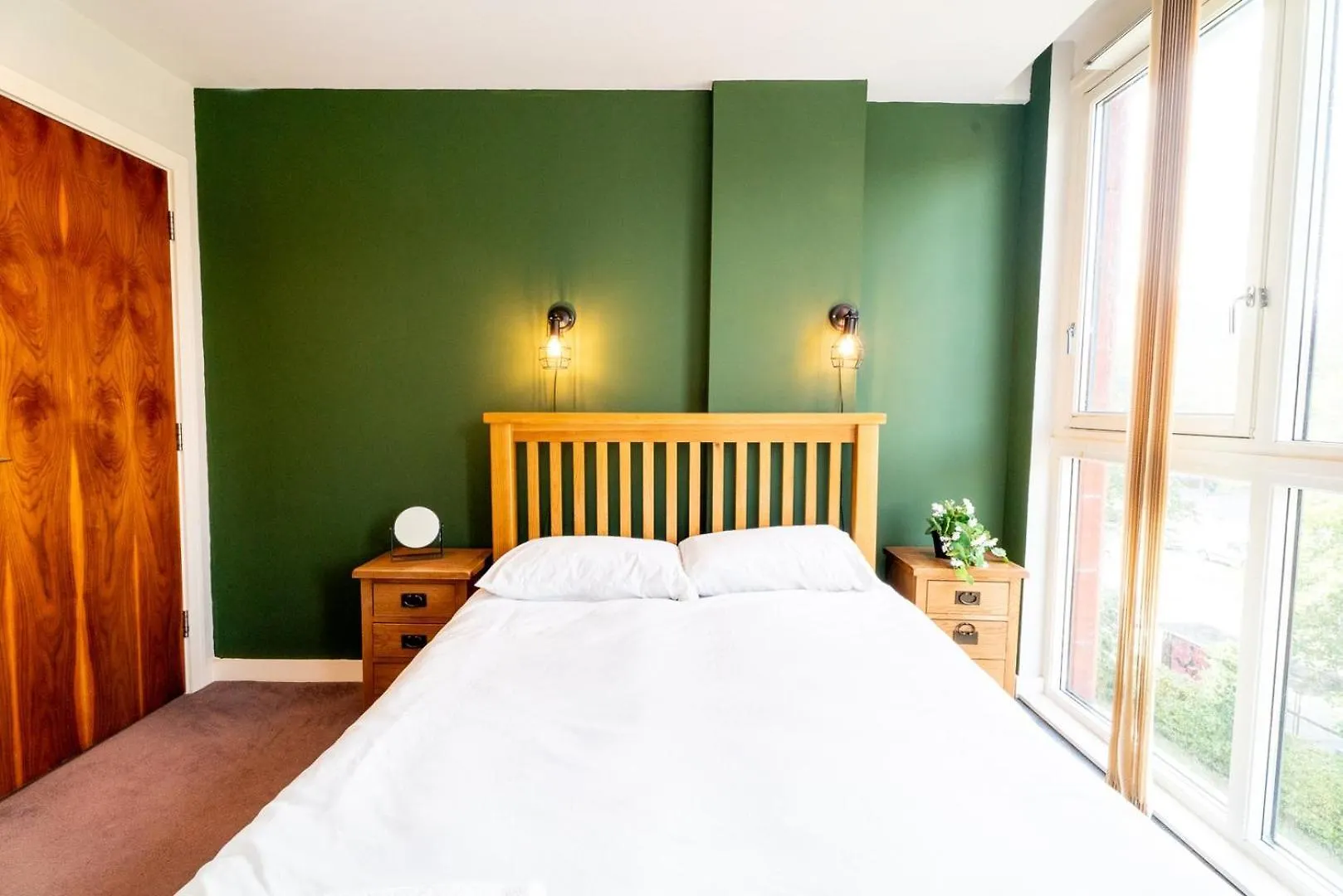 Smart Tv | Parking Nearby | 1Br Apartment Cardiff United Kingdom